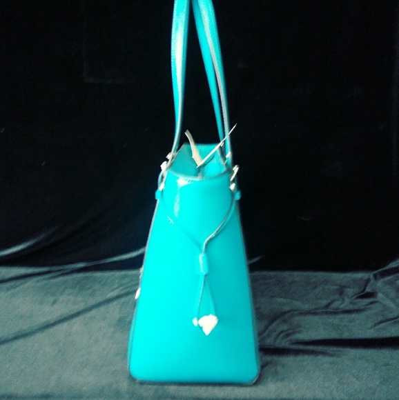 🚫SOLD🚫MICHAEL KORS Voyager Tote - Picture 4 of 8